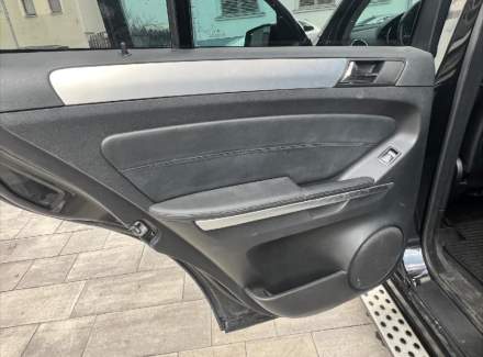 Mercedes-Benz - M-class