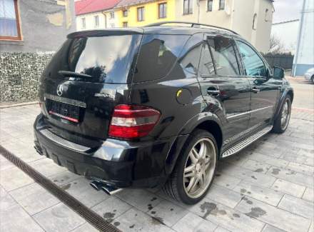 Mercedes-Benz - M-class