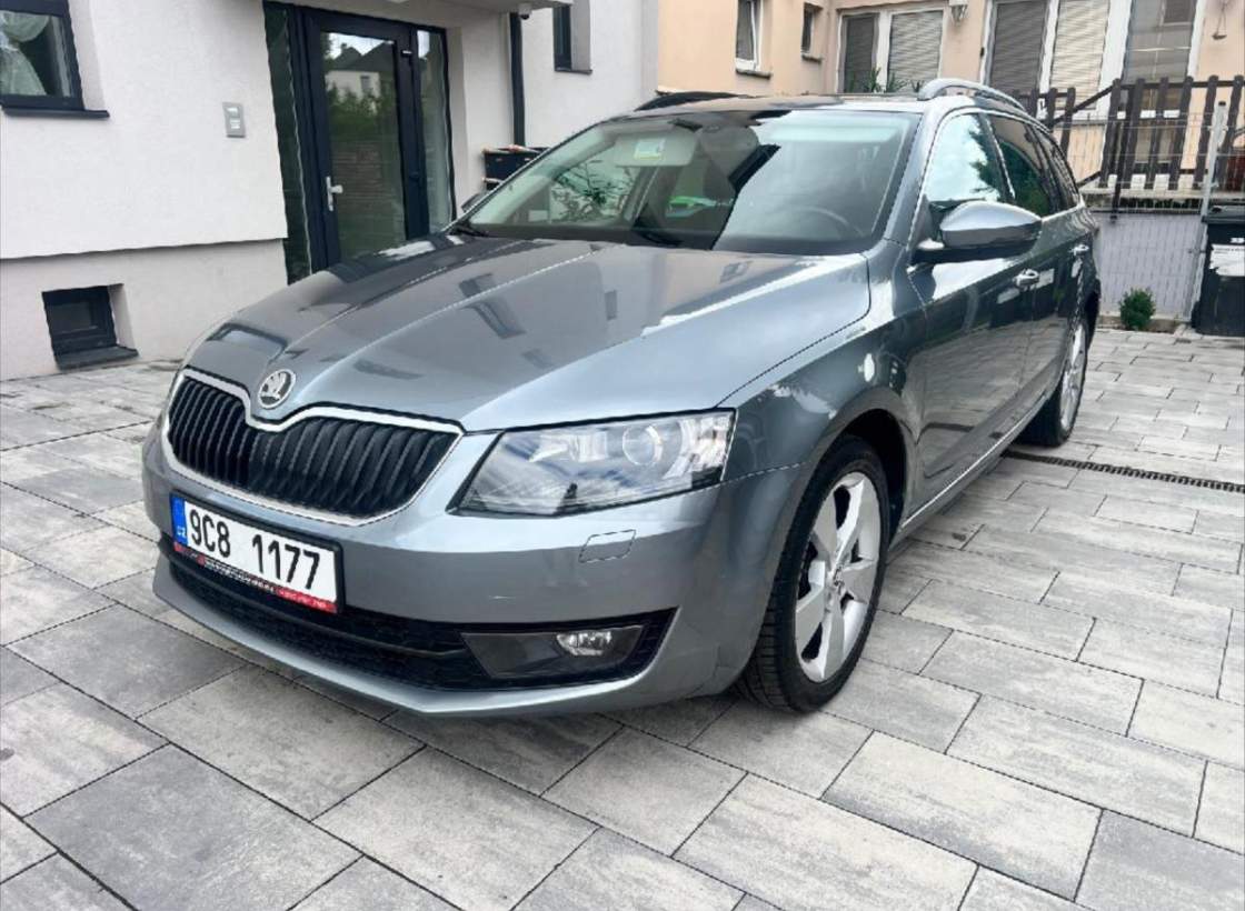 Škoda - Octavia