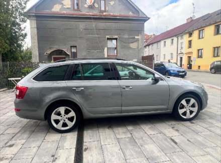 Škoda - Octavia