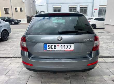 Škoda - Octavia