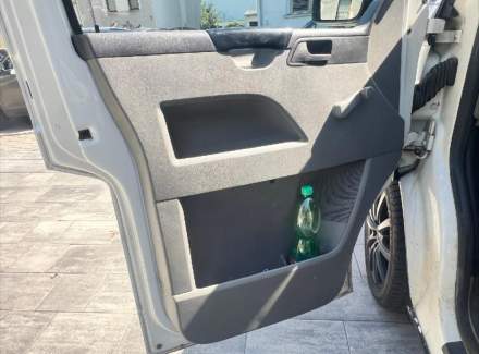 Volkswagen - Transporter