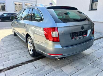 Škoda - Superb
