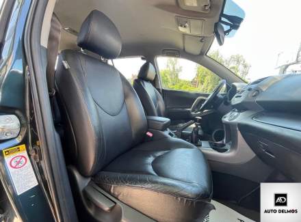 Toyota - RAV 4