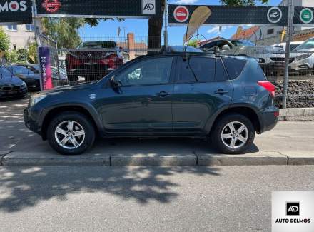Toyota - RAV 4