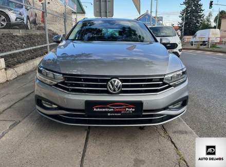 Volkswagen - Passat
