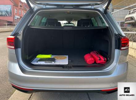 Volkswagen - Passat