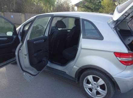 Mercedes-Benz - B-class