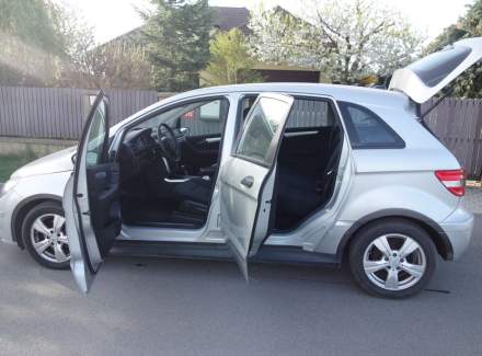 Mercedes-Benz - B-class