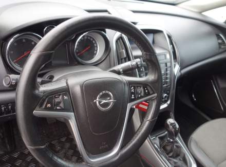 Opel - Astra