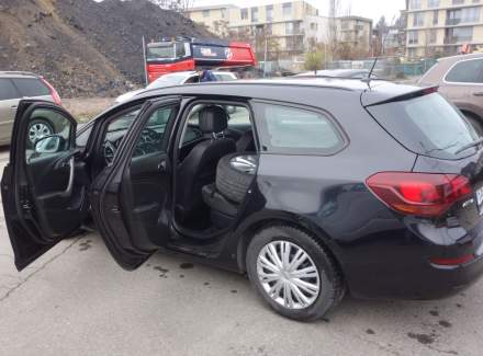 Opel - Astra