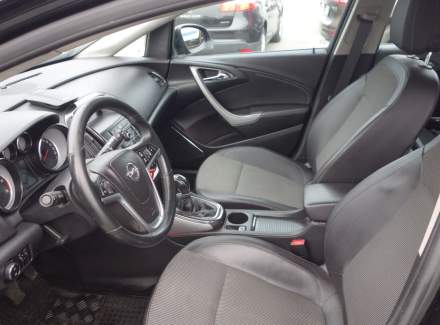 Opel - Astra