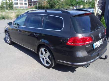 Volkswagen - Passat