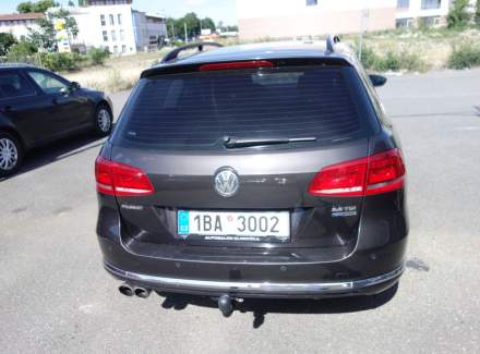 Volkswagen - Passat