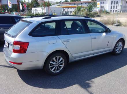 Škoda - Octavia