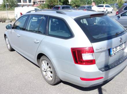 Škoda - Octavia