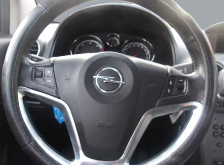 Opel - Antara