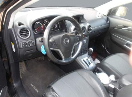 Opel - Antara