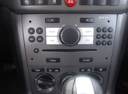 Opel - Antara