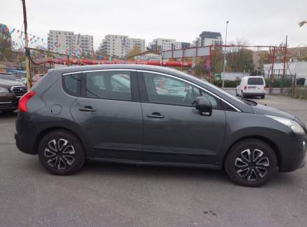 Peugeot - 3008
