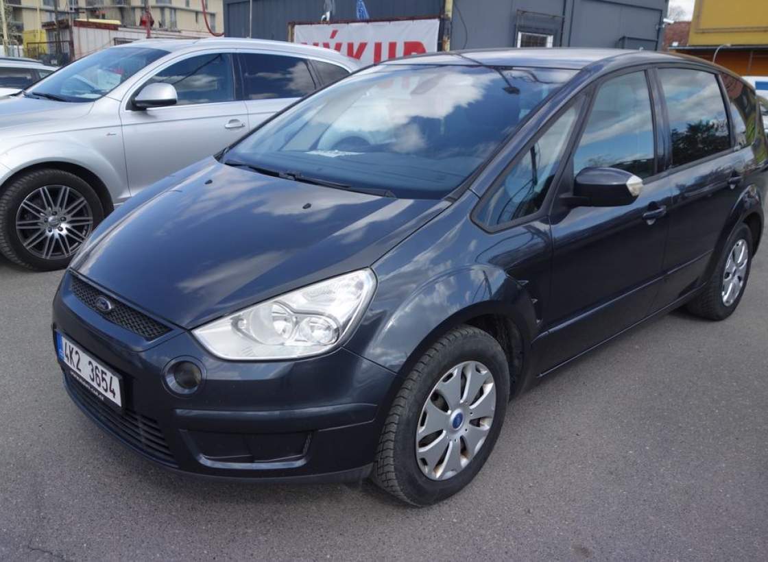 Ford - S-MAX