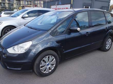 Ford - S-MAX