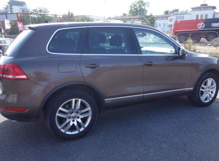 Volkswagen - Touareg