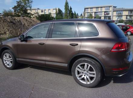 Volkswagen - Touareg