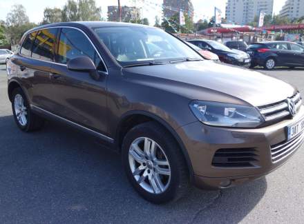 Volkswagen - Touareg