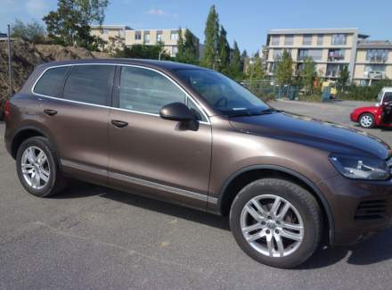 Volkswagen - Touareg