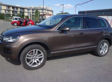Volkswagen - Touareg