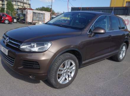 Volkswagen - Touareg