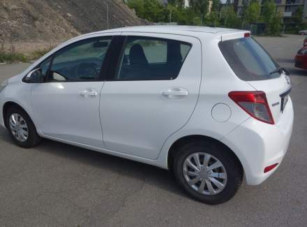 Toyota - Yaris