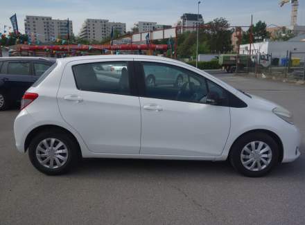 Toyota - Yaris