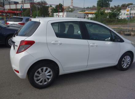 Toyota - Yaris