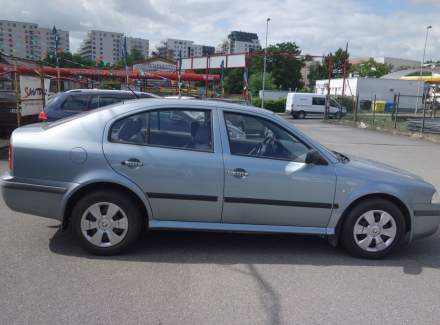 Škoda - Octavia