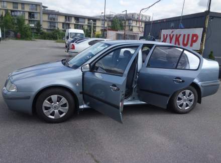 Škoda - Octavia