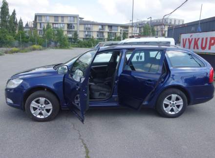 Škoda - Octavia