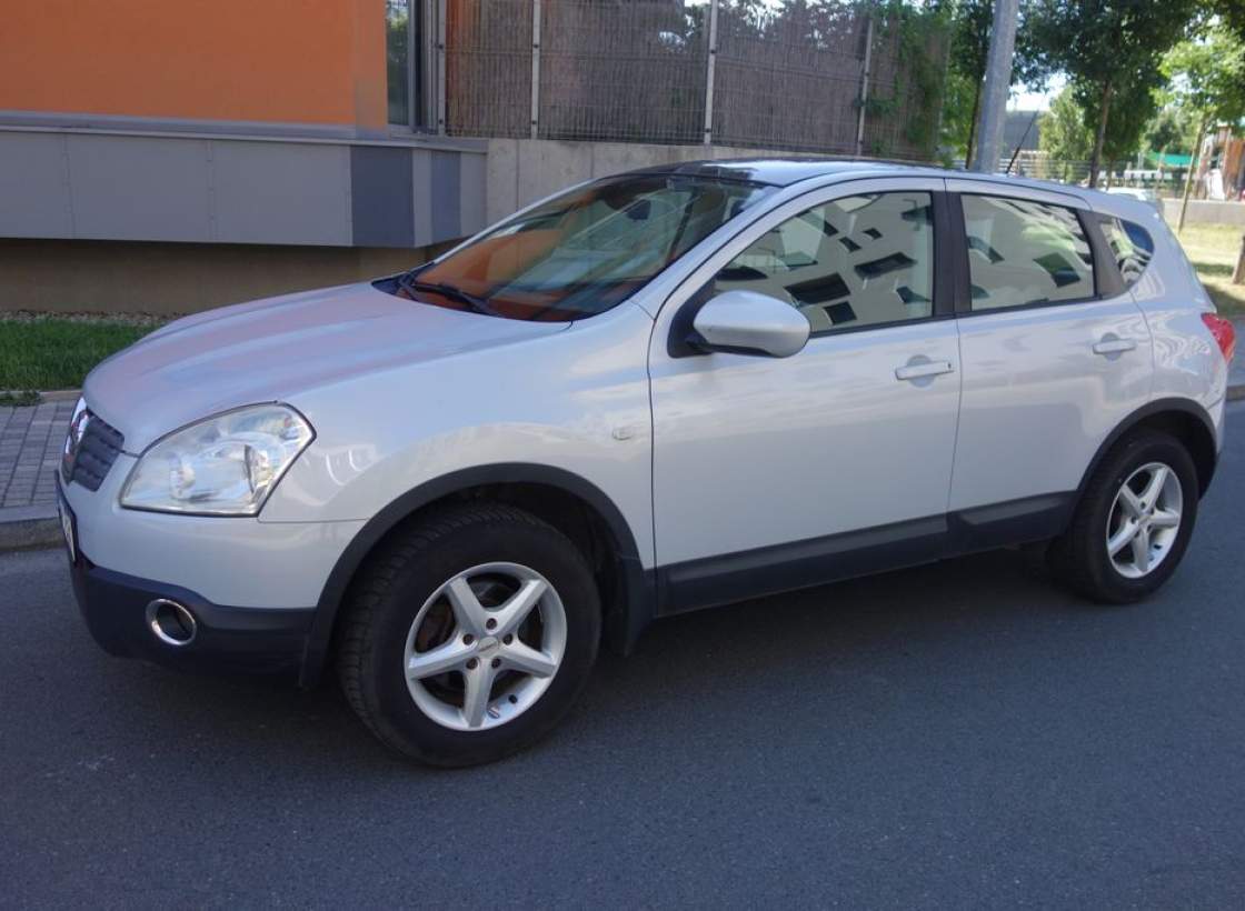 Nissan - Qashqai