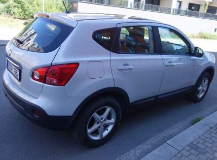 Nissan - Qashqai