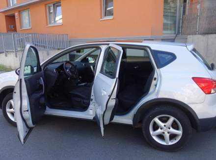 Nissan - Qashqai