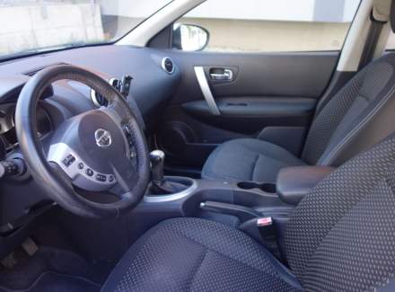 Nissan - Qashqai