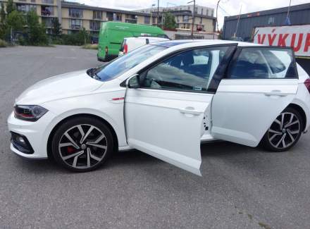 Volkswagen - Polo