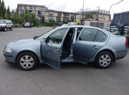 Škoda - Octavia