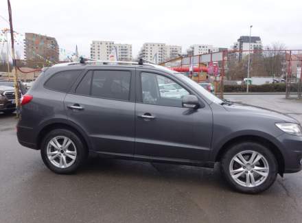 Hyundai - Santa FE