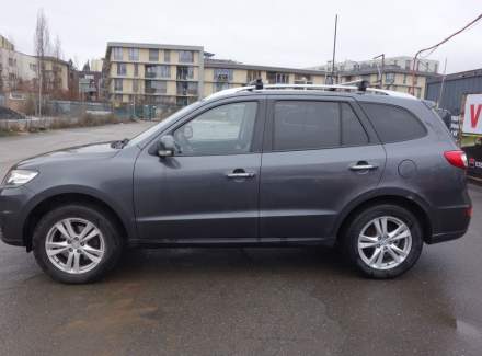 Hyundai - Santa FE
