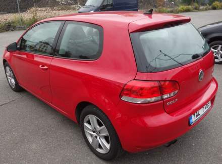 Volkswagen - Golf