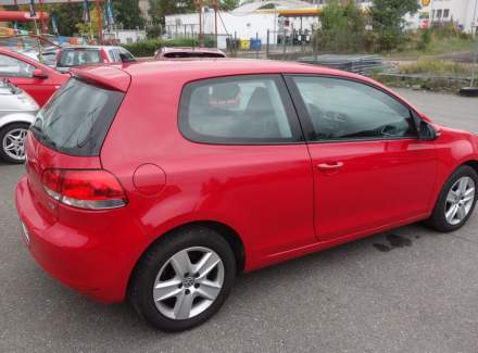 Volkswagen - Golf