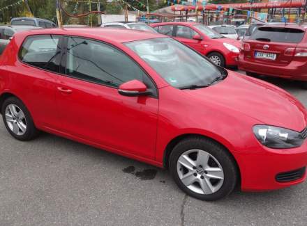 Volkswagen - Golf