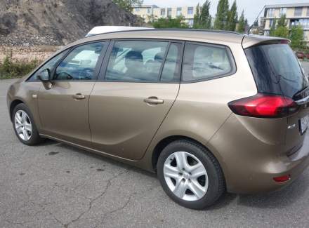 Opel - Zafira